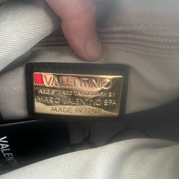 Black Valentino crossbody bag with gold braided chain strap - Picture 4 of 6